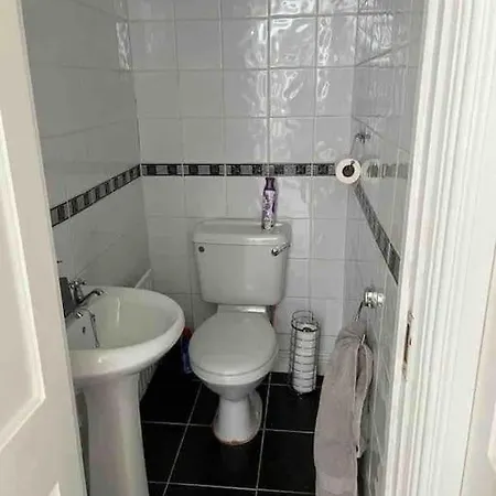 Kylemore Lakeview Retreat