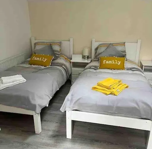 Kylemore Lakeview Retreat * Blessington