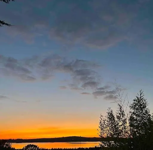 Kylemore Lakeview Retreat